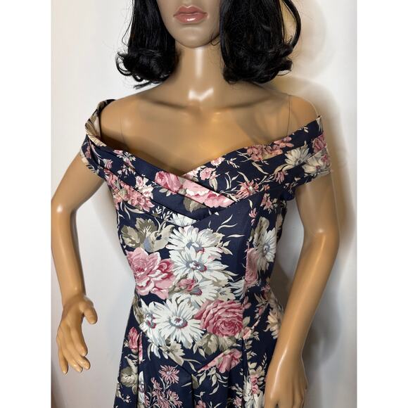 1990s Laura Ashley Floral Off-Shoulder Open Back Fit Flare Maxi navy Dress small - Picture 11 of 14